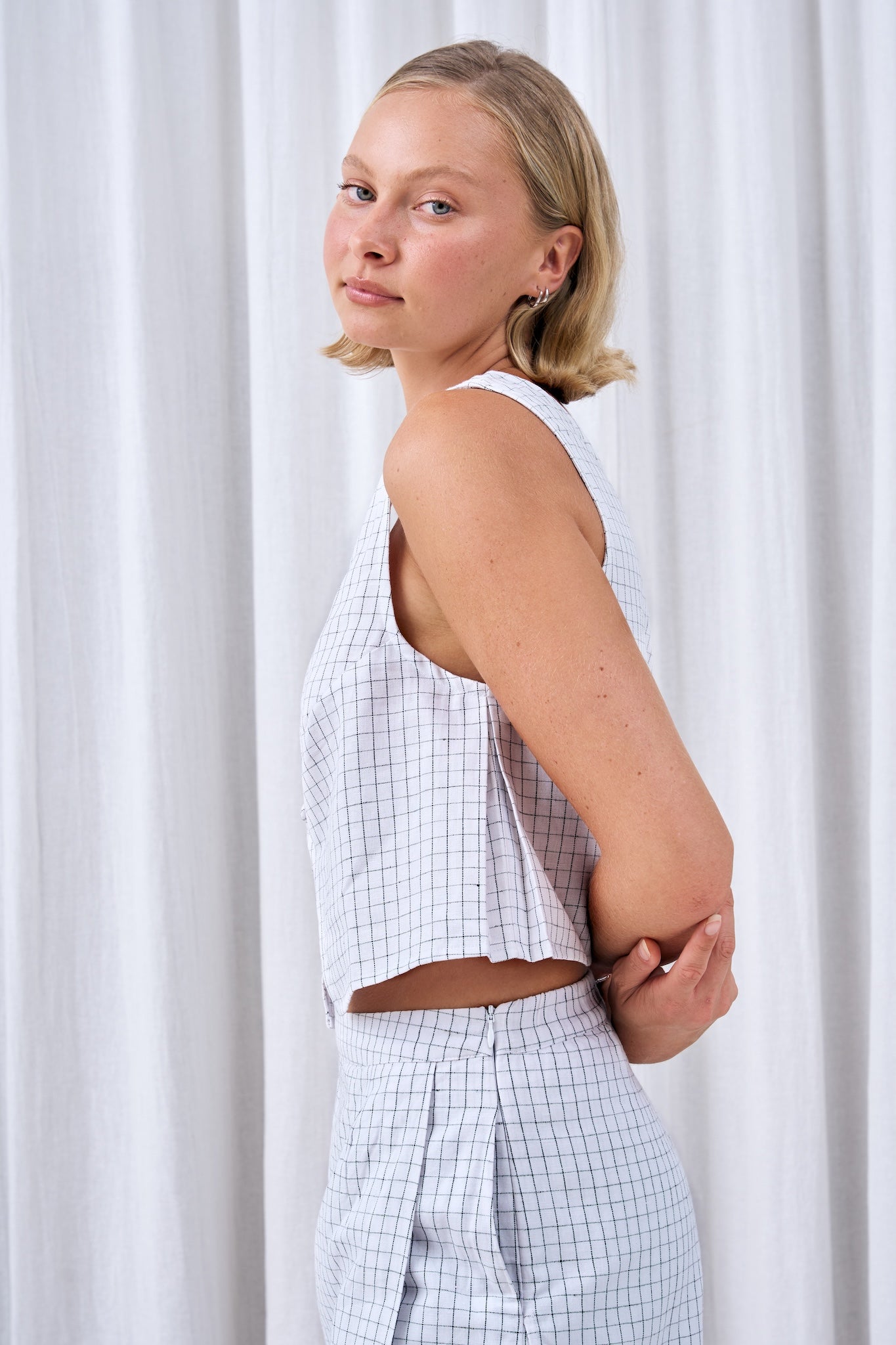 The Grid Linen Top