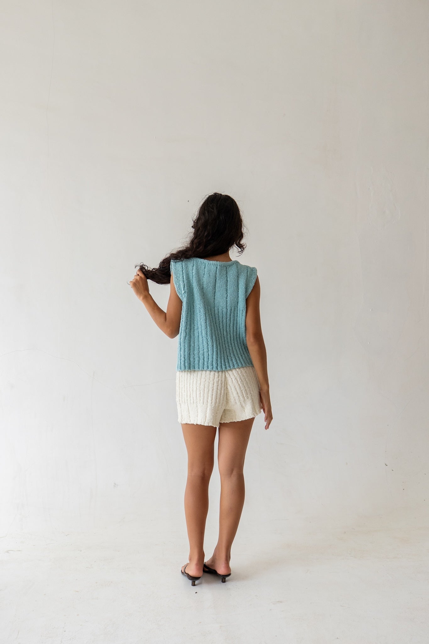 The Mae Vest