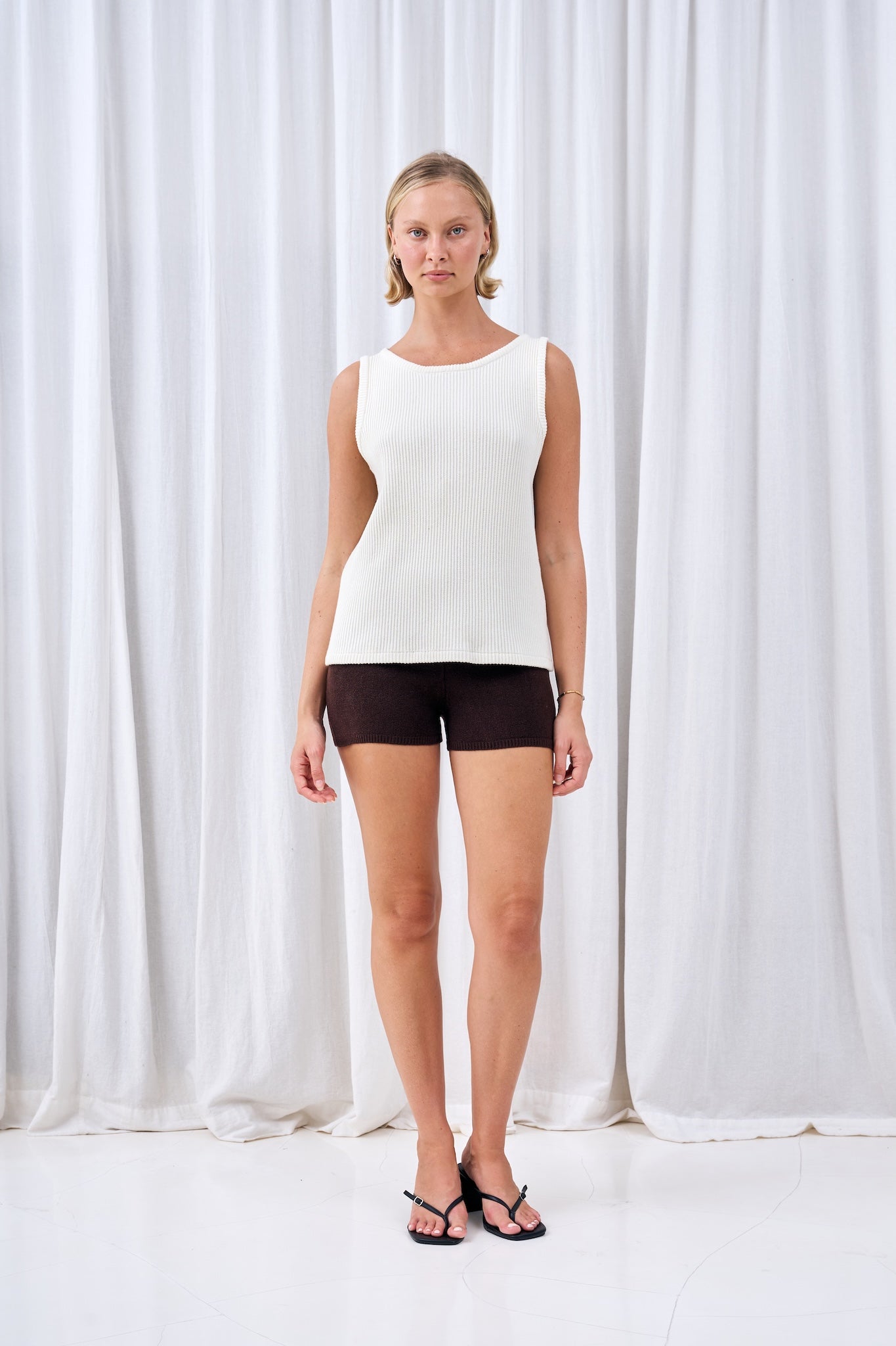 The Soi Unisex Singlet