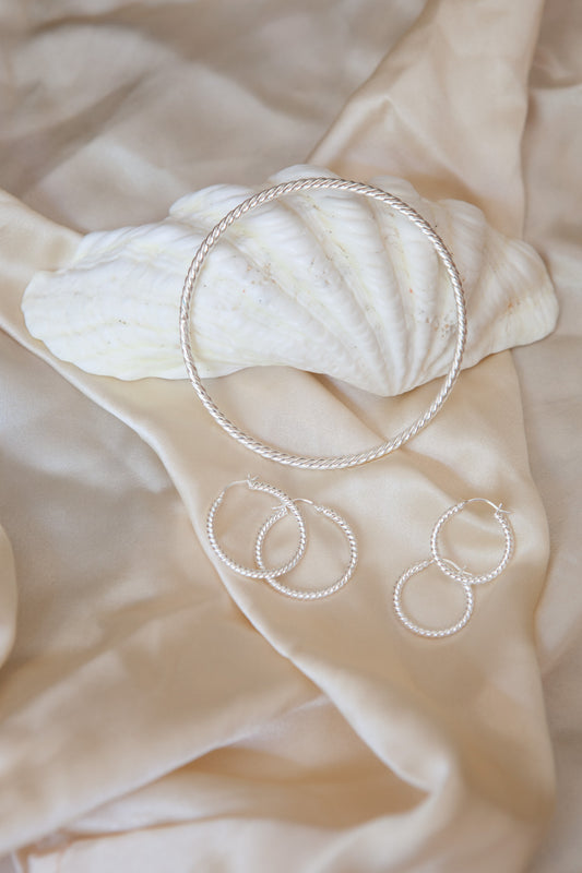 The Small Twisted Hoops - Silver
